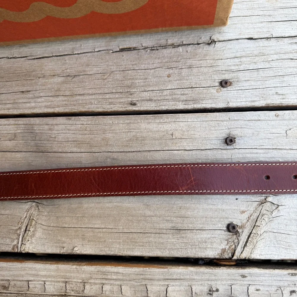Vintage Genuine Leather Belt Womens Small Brown Whipstitch Buckle Made in‎ USA